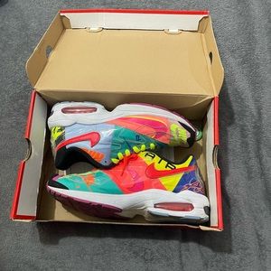 Nike Air Max 2 Atmos Qs size 9.5 vnds
